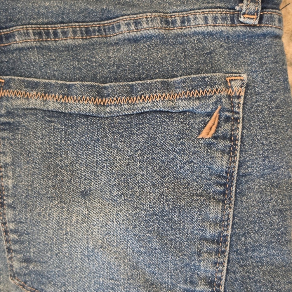 Nautica Jeans Co Womens Size 16 Medium Wash Straight Leg Denim Blue Pants - Picture 3 of 7